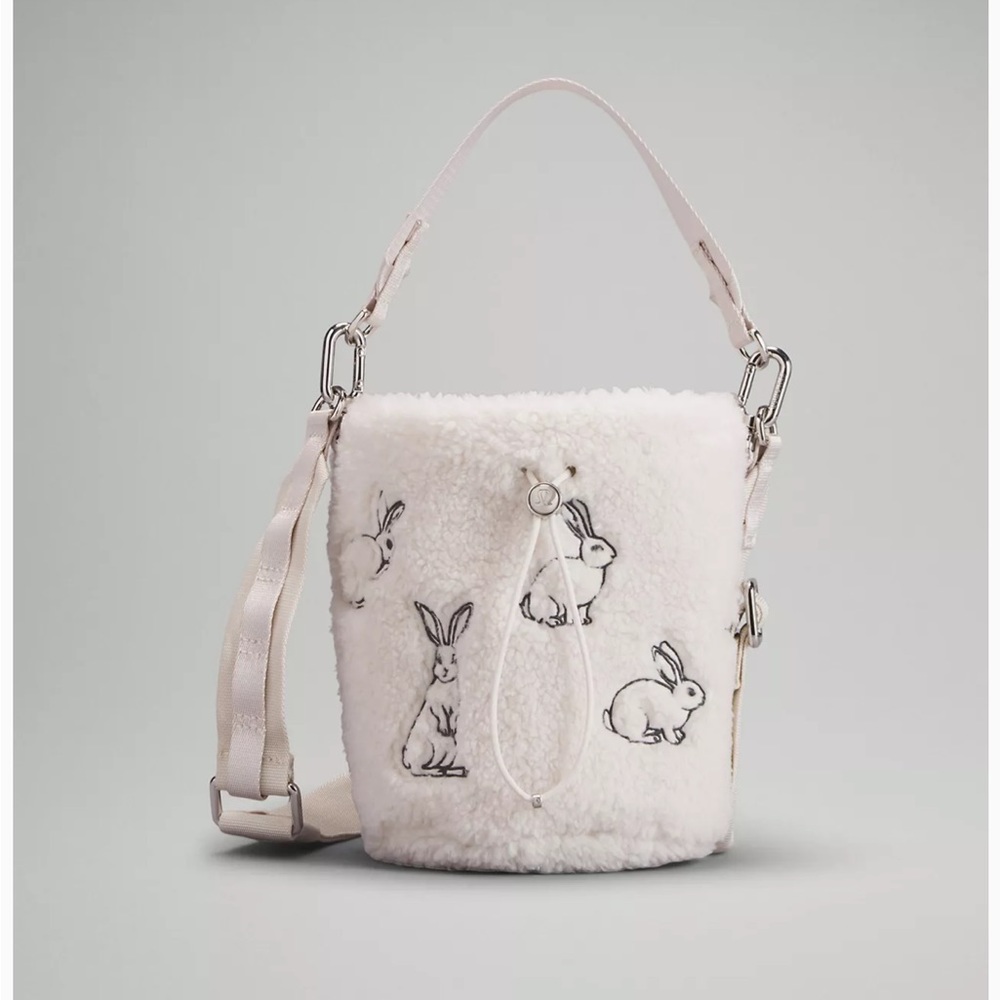 NWT Lululemon Lunar New Year Crossbody Bucket Bag Fleece 2.5L